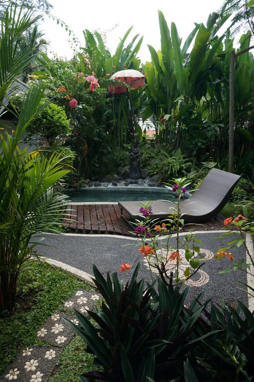 Hotel White Lotus Oasis Ubud Exterior foto